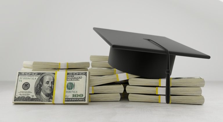 how-to-pay-student-loans-with-529